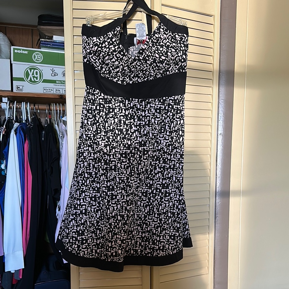 Elegant Black and White Women's Dress
